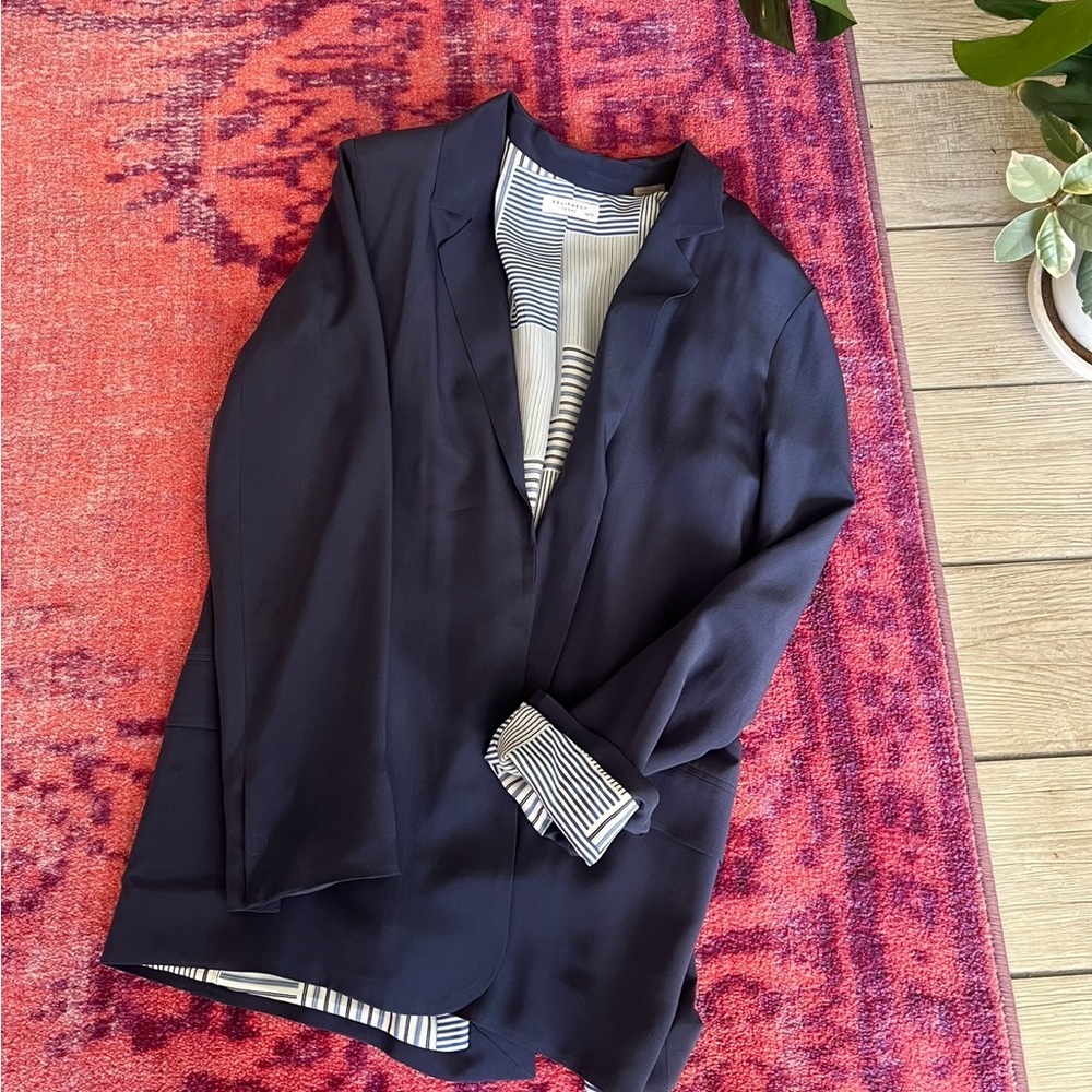 Equipment Silk Blazer – Blue with Striped Lining